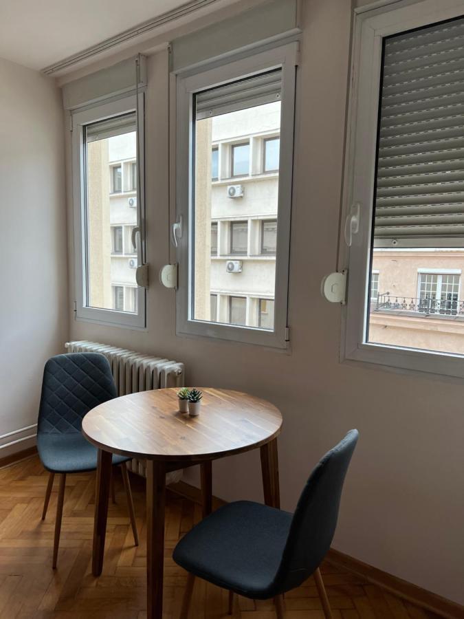 Apartman Lena Belgrad Exterior foto